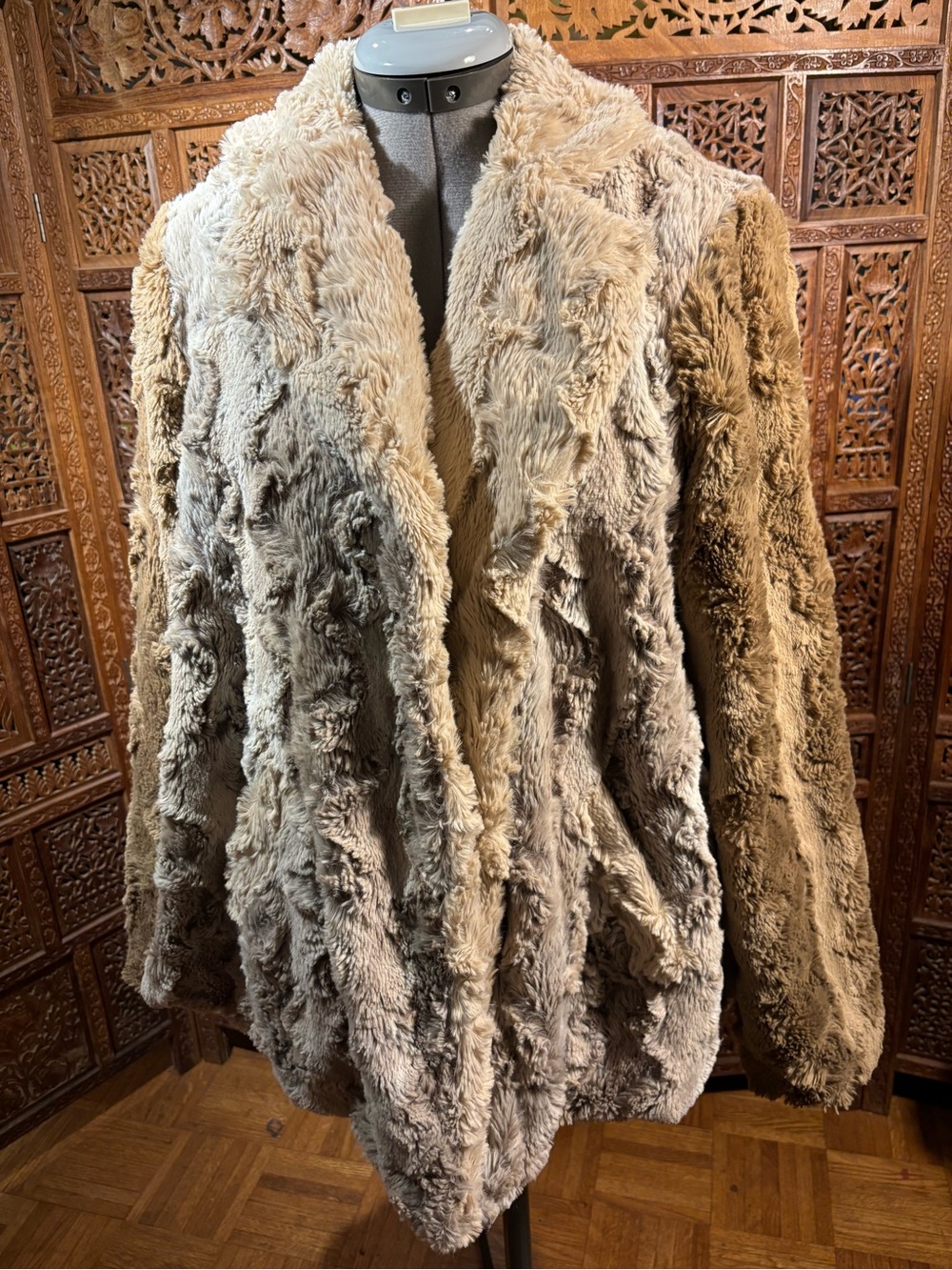 Ivy Jane Plush Faux Fur Open-Front Coat in Taupe